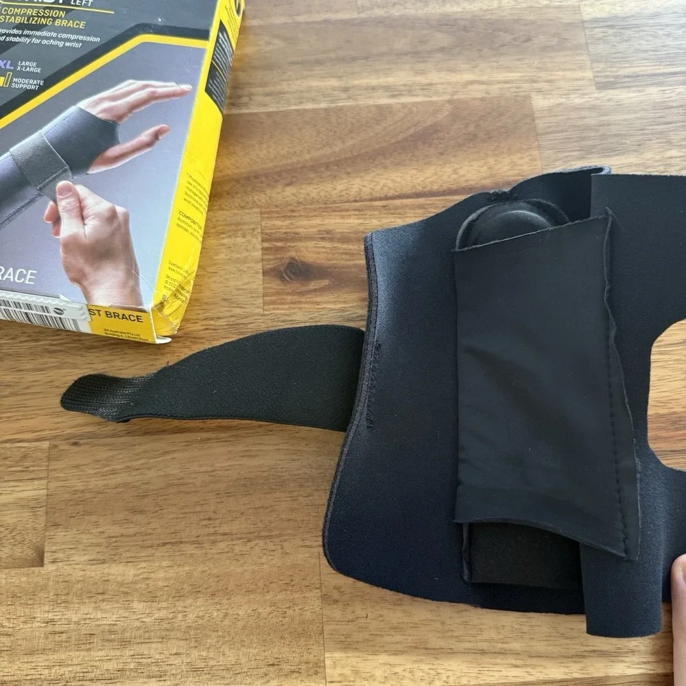 3M Futuro Compression Stabilizing Wrist Brace Left Hand Moderate Large XL NEW
